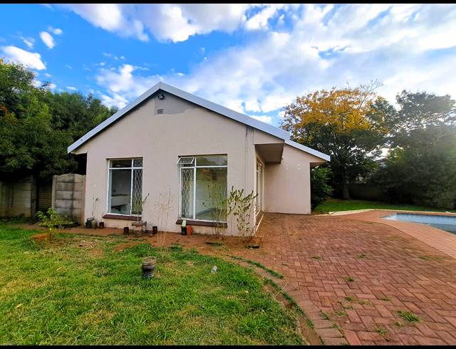 3 BEDROOM HOUSE FOR SALE IN SONLAND PARK